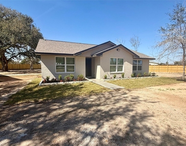 4835 County Road 380 - Photo Thumbnail 32