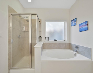 4010 Duneberry Trail - Photo Thumbnail 20