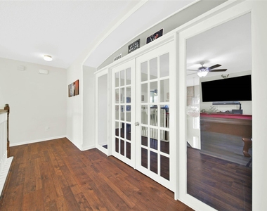 4010 Duneberry Trail - Photo Thumbnail 22