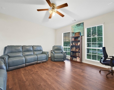 4010 Duneberry Trail - Photo Thumbnail 6