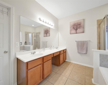 4010 Duneberry Trail - Photo Thumbnail 19