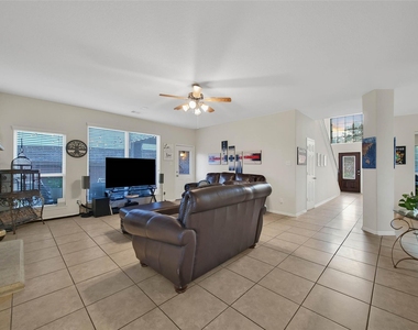 4010 Duneberry Trail - Photo Thumbnail 10