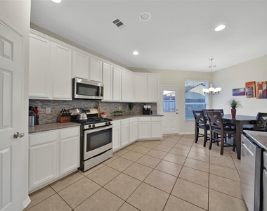4010 Duneberry Trail - Photo Thumbnail 14