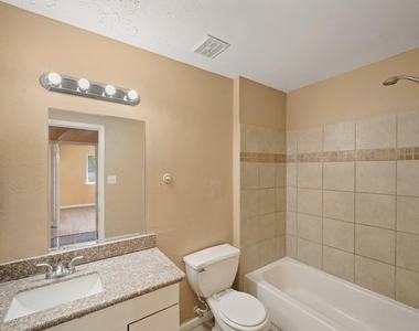 3714 Embarcadero Drive - Photo Thumbnail 7