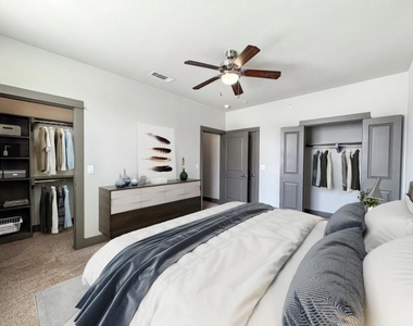 2910 Milam Street - Photo Thumbnail 4