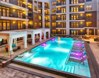 2910 Milam Street - Photo Thumbnail 9