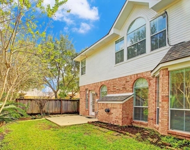 6902 Afton Woods Drive - Photo Thumbnail 20
