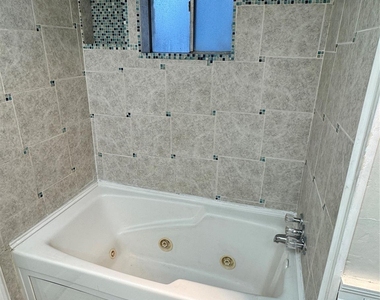 23115 Ludgate Drive - Photo Thumbnail 14