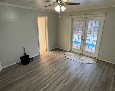 23115 Ludgate Drive - Photo Thumbnail 12