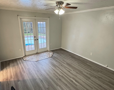 23115 Ludgate Drive - Photo Thumbnail 11
