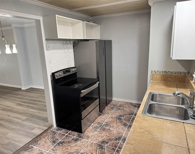 23115 Ludgate Drive - Photo Thumbnail 7
