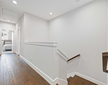 1324 W Pierce St - Photo Thumbnail 12