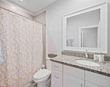 1324 W Pierce St - Photo Thumbnail 20