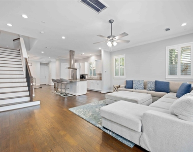 1324 W Pierce St - Photo Thumbnail 1