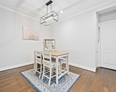 1324 W Pierce St - Photo Thumbnail 9
