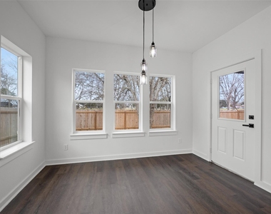 7430 Avenue E - Photo Thumbnail 22