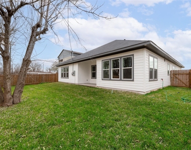 7430 Avenue E - Photo Thumbnail 34