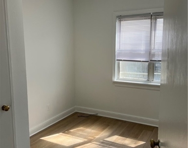 1728 Winder Street - Photo Thumbnail 4