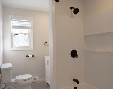 180 N Main - Photo Thumbnail 10