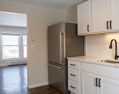180 N Main - Photo Thumbnail 9