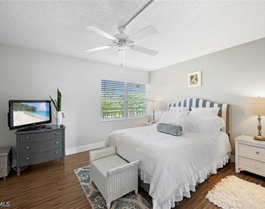1085 Forest Lakes Drive - Photo Thumbnail 13