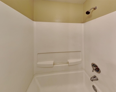 3926 Cloudbluff Lane - Photo Thumbnail 11