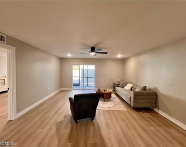 4102 Se 19th Place - Photo Thumbnail 7