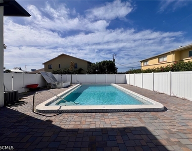 4102 Se 19th Place - Photo Thumbnail 12