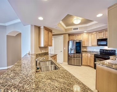2090 W 1st Street - Photo Thumbnail 16