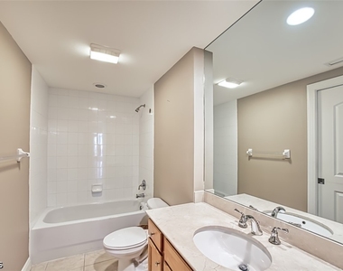 2090 W 1st Street - Photo Thumbnail 31