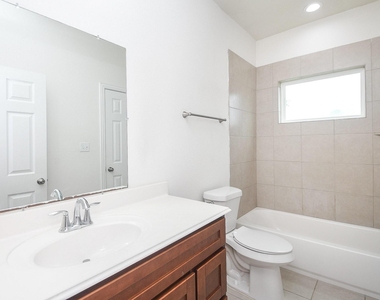 2407 Ferguson Way - Photo Thumbnail 16