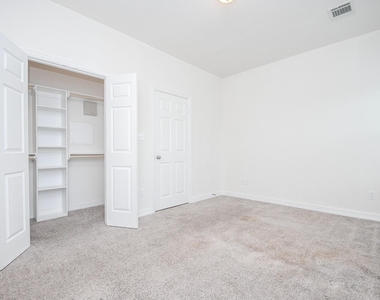 2407 Ferguson Way - Photo Thumbnail 18