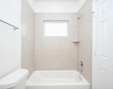 2407 Ferguson Way - Photo Thumbnail 12