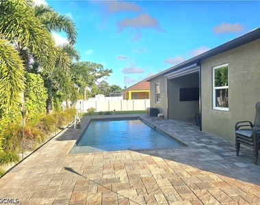 1919 Sw 26th Terrace - Photo Thumbnail 30
