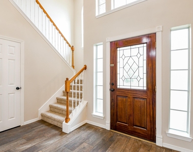 241 Blue Hill Drive - Photo Thumbnail 22