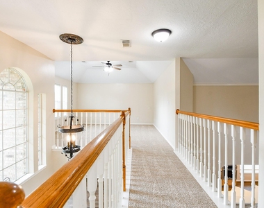 241 Blue Hill Drive - Photo Thumbnail 23