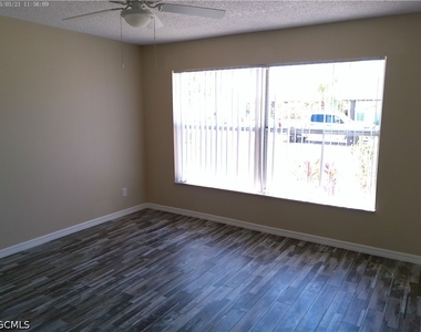 1441 Se 11th Street - Photo Thumbnail 11