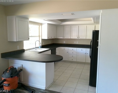 1441 Se 11th Street - Photo Thumbnail 9