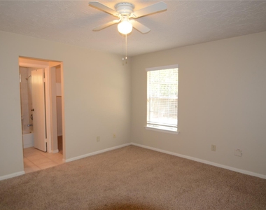 56 Fallshire Drive - Photo Thumbnail 7