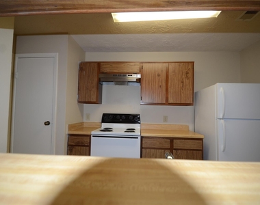 56 Fallshire Drive - Photo Thumbnail 5
