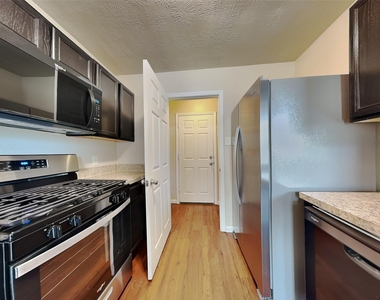2618 Bammelwood Drive - Photo Thumbnail 1