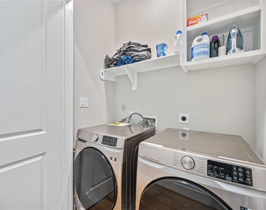 5821 Kansas Street - Photo Thumbnail 25