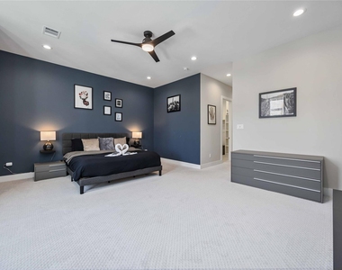 5821 Kansas Street - Photo Thumbnail 19