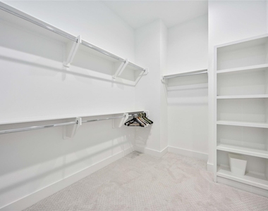 5821 Kansas Street - Photo Thumbnail 24