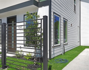 1315 Knight Street - Photo Thumbnail 1
