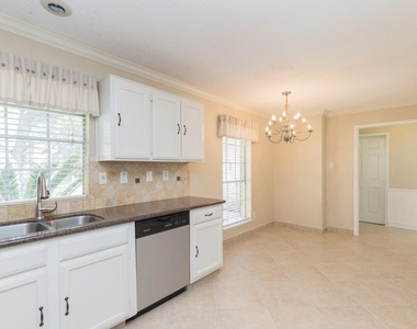 4106 Kitchen Hill Lane - Photo Thumbnail 4