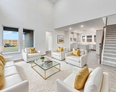 21903 Wycombe Terrace Way - Photo Thumbnail 4
