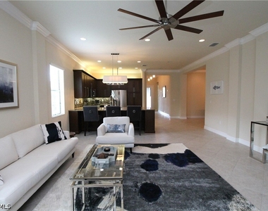 3279 Tahoe Court - Photo Thumbnail 9