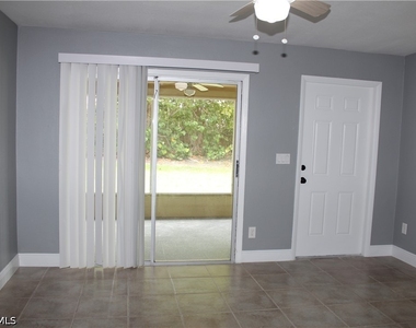 334 Cape Coral Parkway W - Photo Thumbnail 5