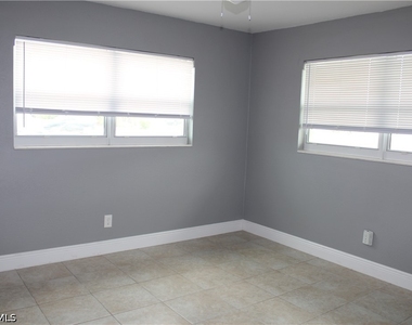 334 Cape Coral Parkway W - Photo Thumbnail 9